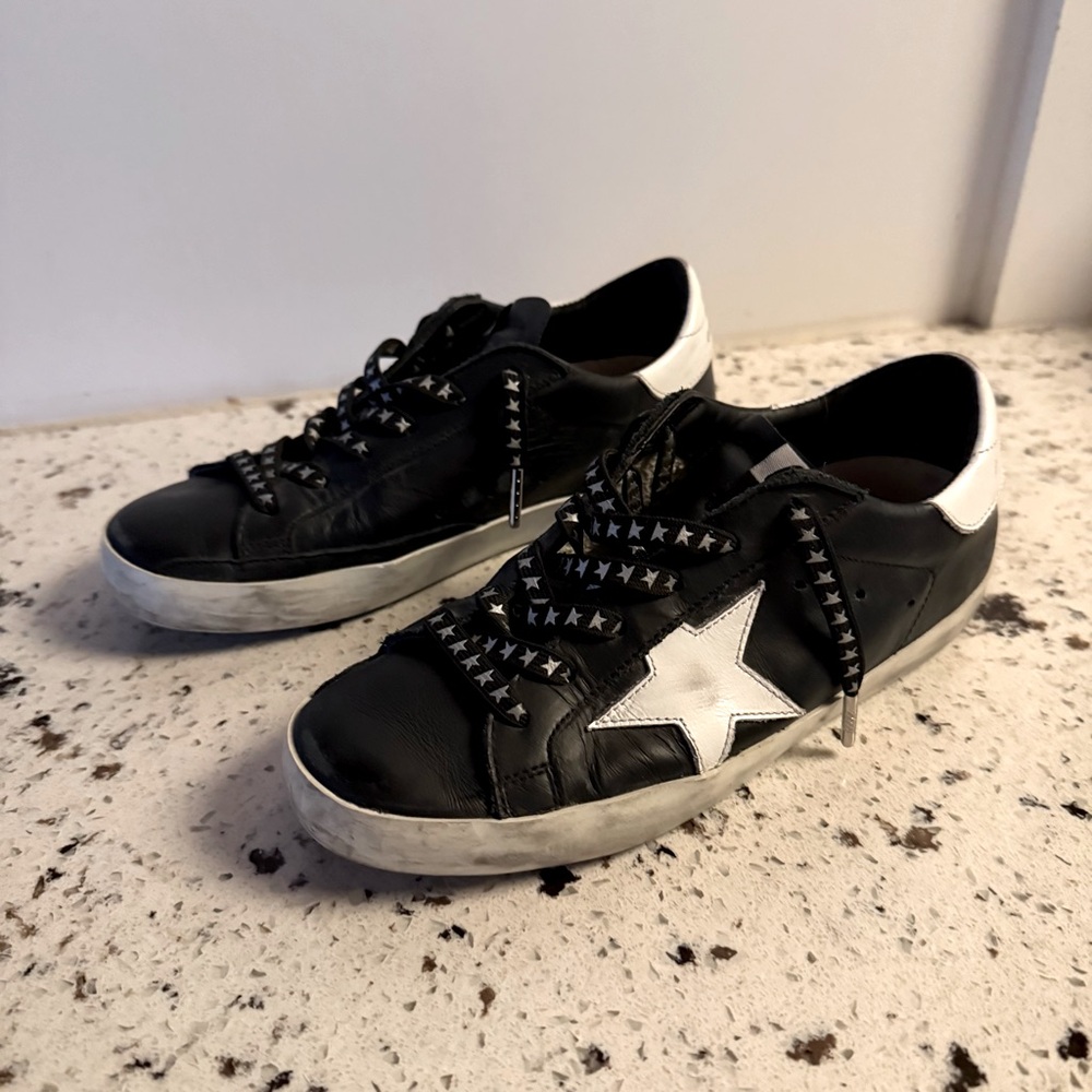 Golden Goose Deluxe Super-Star Low-Top Sneakers Black/White - S 6/36